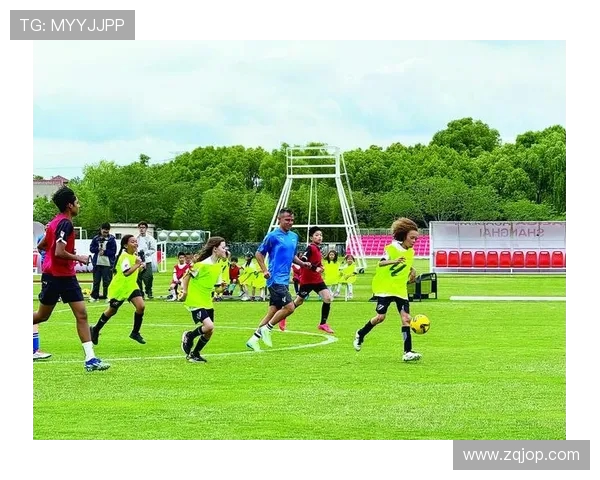 解锁西协丙：马德里绿茵场的中国身影